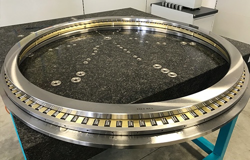 Large size cylindrical roller thrust bearing - EVOLMEC Italy