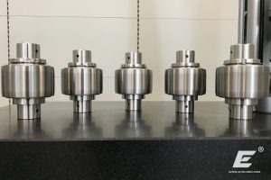 back-up-rollers-controrulli-rotelle-stutzrollen-подшипники-опорные-роликиc-rodamientos-de-apoyo-perno-stud-003