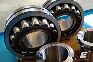spherical-roller-bearings-cuscinetti-orientabili-rulli-botte-pendelrollenlager-large-size-сферические-роликоподшипники-007