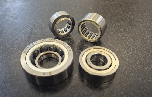 Bearings for rolling mills